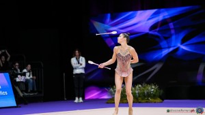 sr q raffaeli sofia ita sfe09096 copia simone ferraro ph